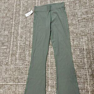 Outdoor Voices leggings